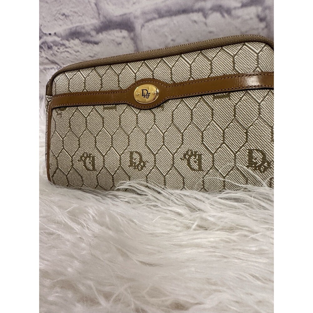 CHRISTIAN DIOR Vintage Clutch Logo Monogram Honeycomb Purse 80s